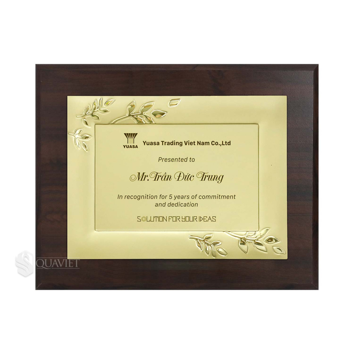 Bảng vinh danh cống hiến