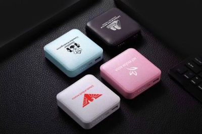PNV 021 - Sạc dự phòng vỏ Nhựa