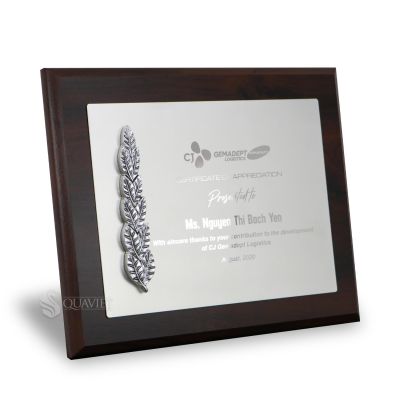 Bảng vinh danh tri ân đóng góp của nhân viên