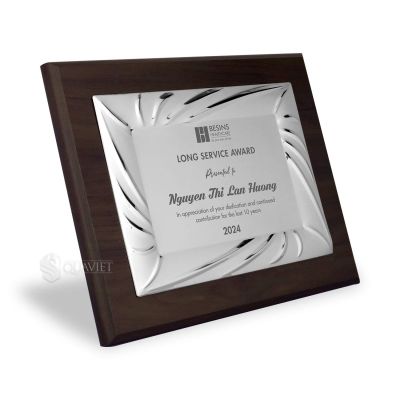 Bảng vinh danh cống hiến